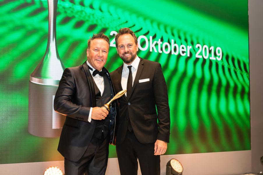 Armin Rehberg und Moderator Steven Gätjen,