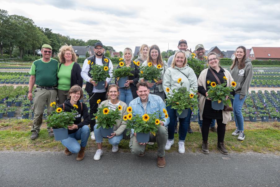 Zehn GartenBlogger*innen zu Besuch am Standort Herongen Landgard